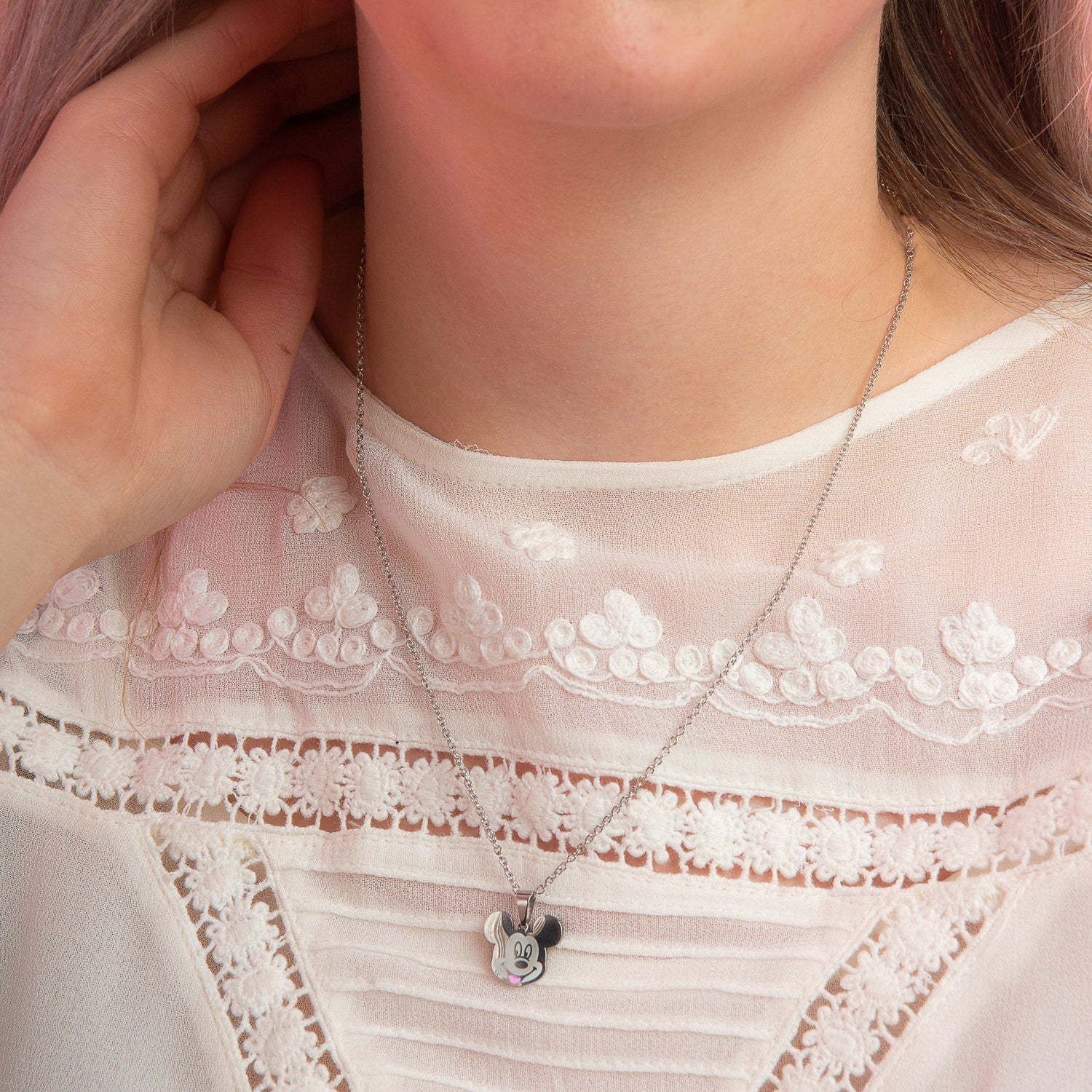 Disney_Mickey_Mouse_Head_Stainless_Steel_Necklace_Model